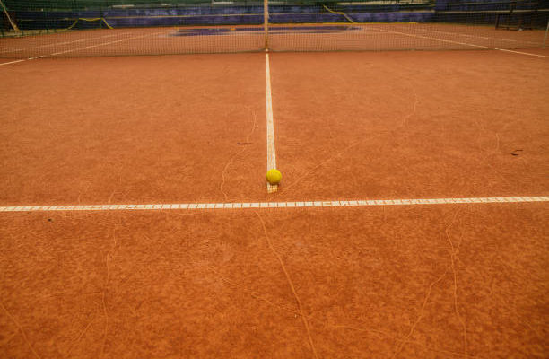 Rénovation terrain de tennis en terre battue paris