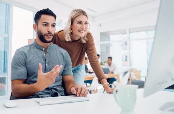 la rédaction SEO Lyon s’impose comme un outil marketing puissant pour capter l’attention des internautes situés dans la région